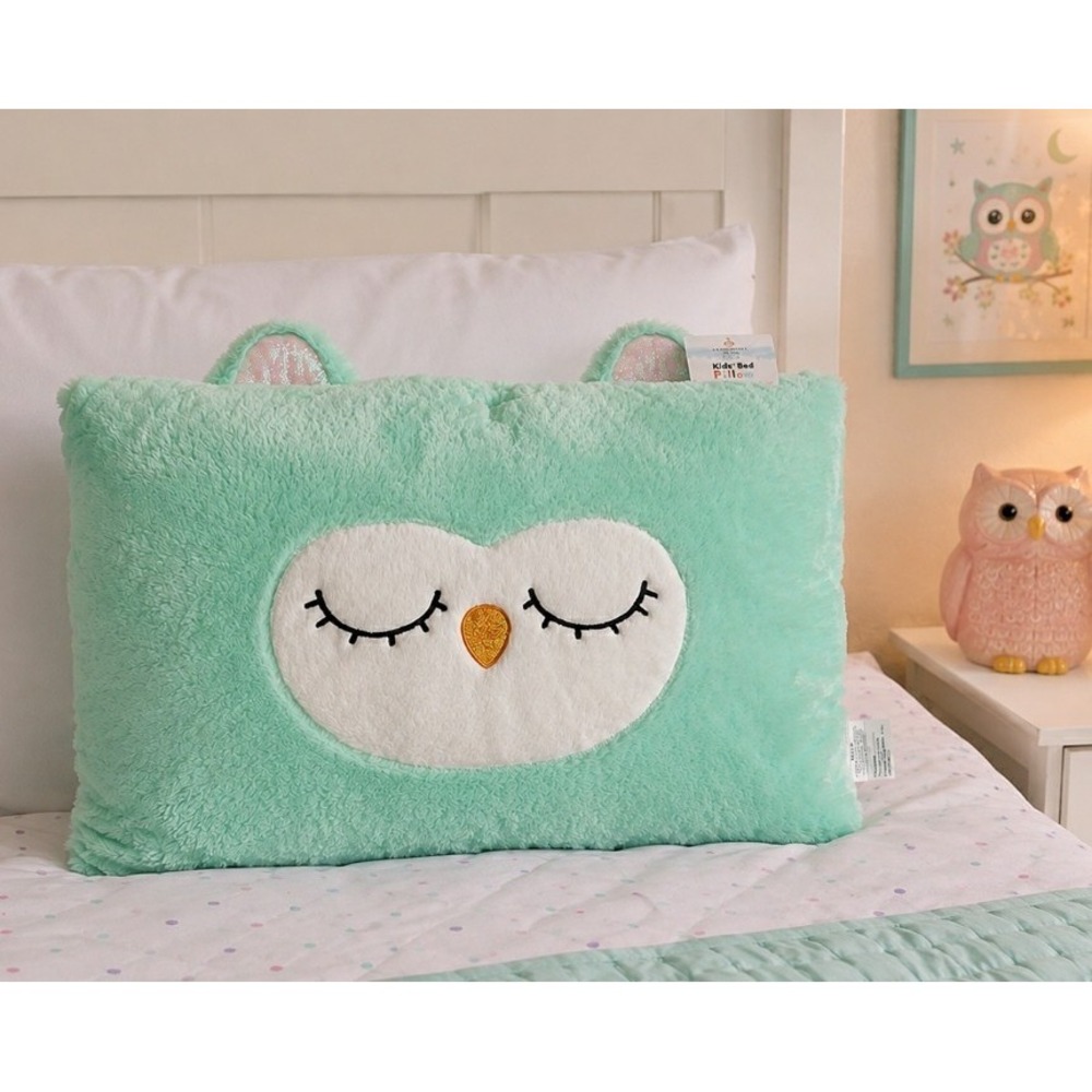Owl Kids Bed Pillow Mint Green 16.5x24 Soft Fuzzy Plush Sleepy Face NWT